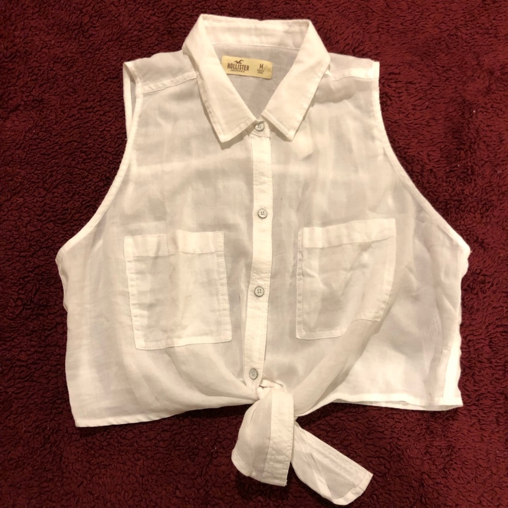 Cropped button up tank